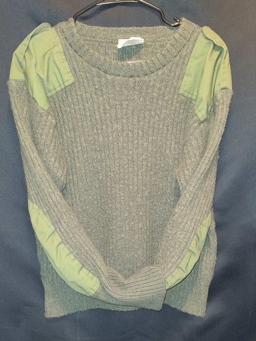 US Army Wool Commando Sweater Men's Size 112 cm Regular OD Green Vtg